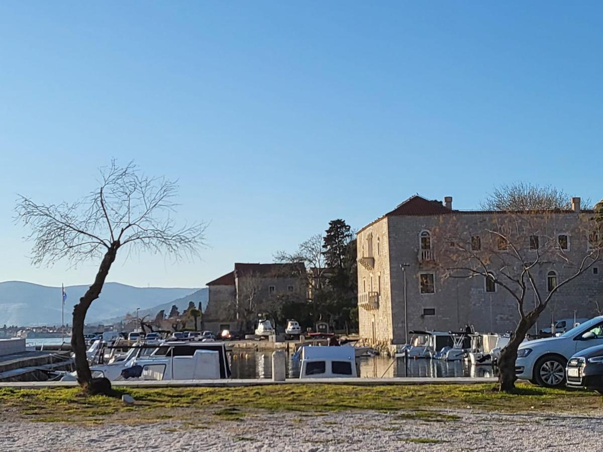 By Osibov, Diamondfish Apartman Kaštela Kültér fotó