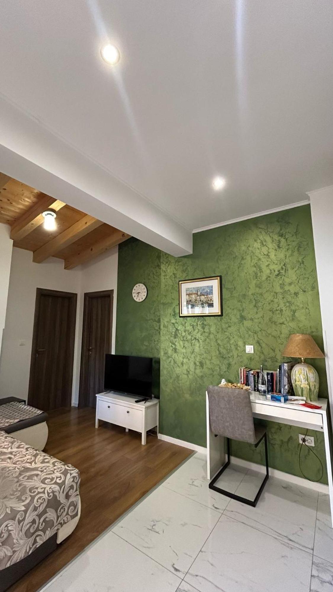 By Osibov, Diamondfish Apartman Kaštela Kültér fotó
